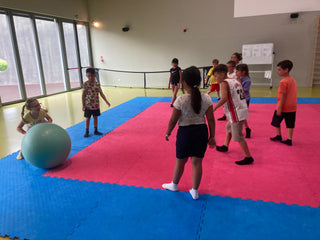Mercoledì | Tra percorsi d'equilibrio, nuove acrobazie e la scalata verso l'alto!