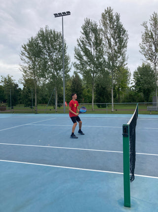 Mercoledì | Vetri, sabbia e palline forate: i segreti del campo indoor e outdoor!