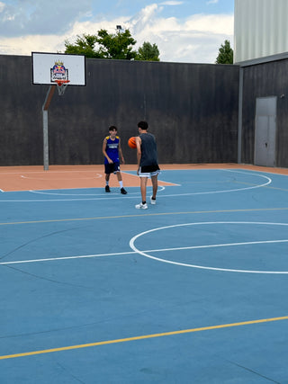 Lunedì | Prima giornata al Campo di Basket: energia e divertimento a mille!