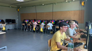 Giovedì | Il render è pronto e l'AI entra in gioco: tra modelli 3D e immagini ingannevoli!