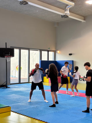 Martedì |  Calci a ritmo! Energia e tecnica sul tatami!